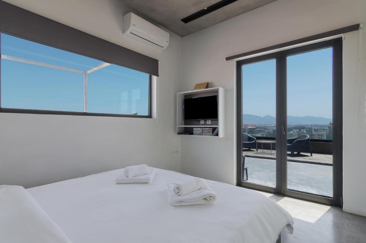 Apartment With Terrace In Pireus Exteriér fotografie